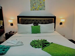 Pearl Royal Hotel