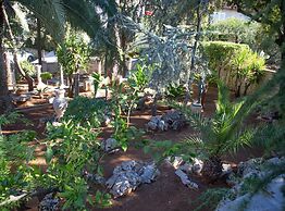 Villa Nada - Unique and Artistic