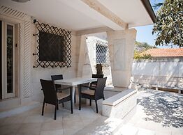 Villa Nada - Unique and Artistic