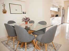 Villa Nada - Unique and Artistic