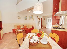 Seafront Apartments Deveron