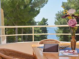 Seafront Apartments Deveron