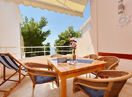 Seafront Apartments Deveron