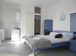 Dugi Rat Seaside Apartments