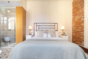 Genteel Home Cervantes