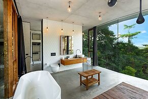 The Planchonella House - Eco Stay de Luxe
