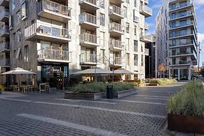 Charming Oslo Apartment With Balcony & Rooftop Access