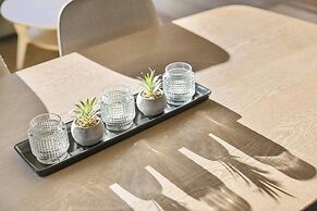 Charming Oslo Apartment With Balcony & Rooftop Access