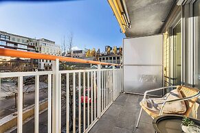 Charming Oslo Apartment With Balcony & Rooftop Access