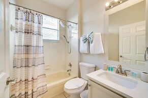 12 Mi to Disney: Home w/ Updated Pool in Davenport