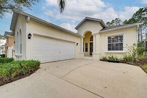 12 Mi to Disney: Home w/ Updated Pool in Davenport