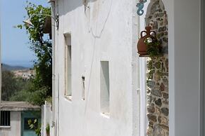My Grandma s Home Naxos