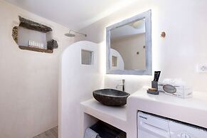 My Grandma s Home Naxos