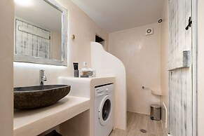 My Grandma s Home Naxos