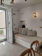 My Grandma s Home Naxos