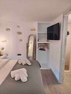 My Grandma s Home Naxos