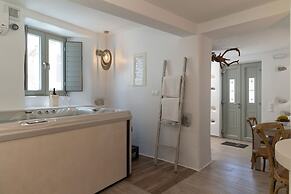 My Grandma s Home Naxos