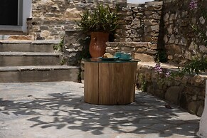 My Grandma s Home Naxos