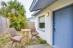 Dtwn Palm Harbor Condo: Walk to Water!