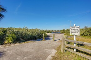 Dtwn Palm Harbor Condo: Walk to Water!