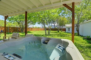 Walk to Cowboys Games: Arlington Home w/ Yard!