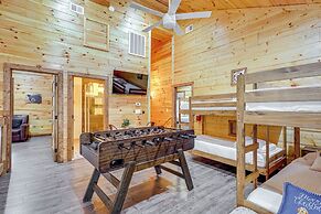 Close to Hiking & Attractions: Smoky Mtn Cabin