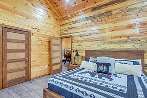Close to Hiking & Attractions: Smoky Mtn Cabin