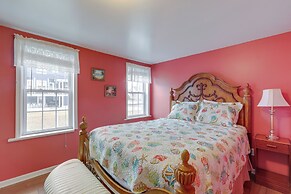 < 1/2 Mi to Beach: Wildwood Getaway w/ Patio!