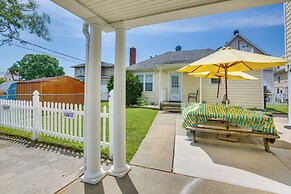 < 1/2 Mi to Beach: Wildwood Getaway w/ Patio!