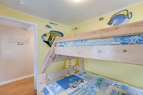 < 1/2 Mi to Beach: Wildwood Getaway w/ Patio!