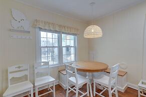 Walk to Beach & Boardwalk: Jersey Shore Cottage!
