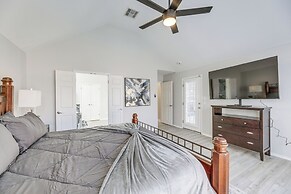 9 Mi to The Domain: Spacious Pflugerville Haven!