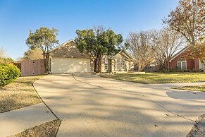 9 Mi to The Domain: Spacious Pflugerville Haven!