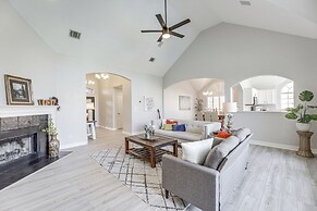 9 Mi to The Domain: Spacious Pflugerville Haven!