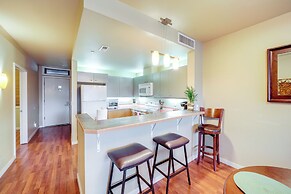 Walk to Lake Chelan: Condo w/ Pool Access