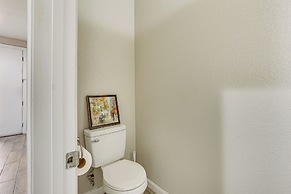 7 Mi to Golf: Mtn-view Retreat in Bullhead City