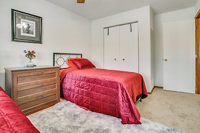 2 Mi to Dtwn St Paul: Home w/ Private Deck & Yard!