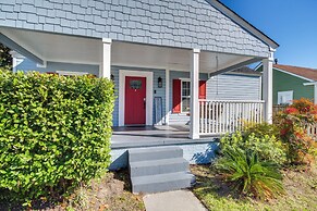 1 Mi to Beach: Newly Renovated Gulfport Gem!