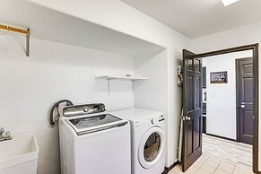Mtn-view Escape w/ Office Space in Cortez!