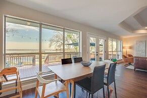 Dock & Fire Pit: Lakefront Gun Barrel City Getaway