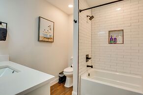 Dock & Fire Pit: Lakefront Gun Barrel City Getaway