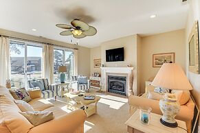 Walk to Beach: Home w/ Pool Access in White Stone