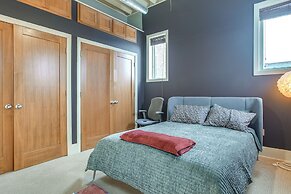 < 1 Mi to Wittenberg: Eclectic Loft w/ Parking!