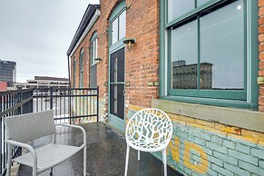 < 1 Mi to Wittenberg: Eclectic Loft w/ Parking!