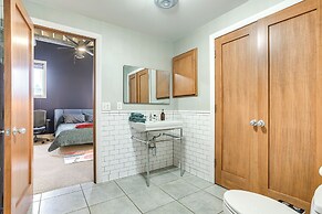 < 1 Mi to Wittenberg: Eclectic Loft w/ Parking!