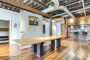 < 1 Mi to Wittenberg: Eclectic Loft w/ Parking!