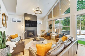 Private Hot Tub & Patio: Spacious Cle Elum Home