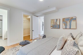 Private Hot Tub & Patio: Spacious Cle Elum Home