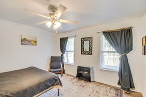 Private Patio & Hot Tub: Bayside Home in Pace!