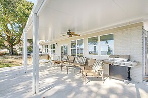 Private Patio & Hot Tub: Bayside Home in Pace!